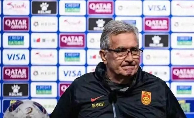 国足换帅倒计时:伊万下课已不可逆,足协解约免赔偿金 国足换帅倒计时:伊万下课已不可逆,足协解约免赔偿金