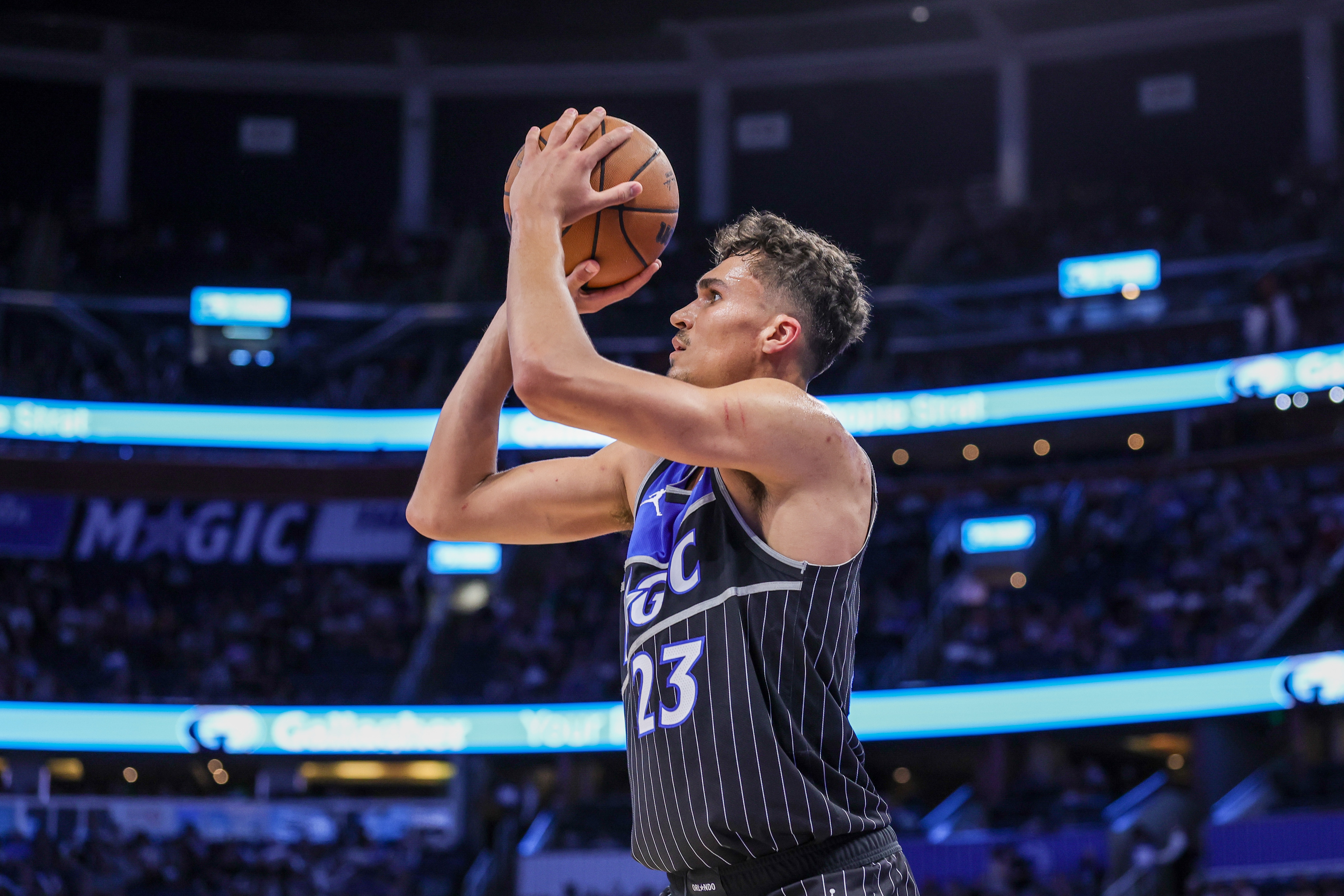 麦迪炮轰魔术替补席：这些人必须走