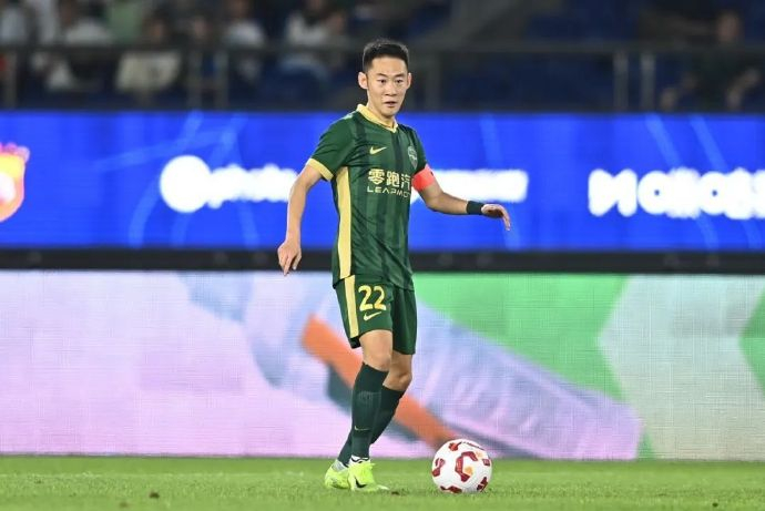 30岁程进：左膝韧带撕裂康复中，我已扔掉拐杖