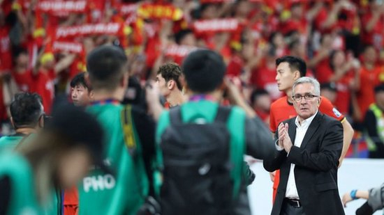 武磊两针封闭后遗症恶化，国足进攻断崖式下滑