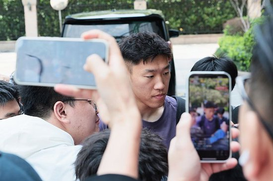 十八强赛生死局:朱辰杰刘若钒直面压力,唯全胜可续命 十八强赛生死局:朱辰杰刘若钒直面压力,唯全胜可续命