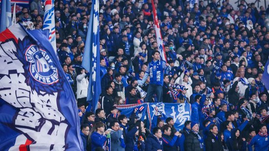 申花主场日均2.8万人,赛事经济圈撬动37亿 申花主场日均2.8万人,赛事经济圈撬动37亿