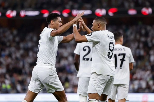 乱战制胜 皇马3-0马略卡挺进西超杯决赛
