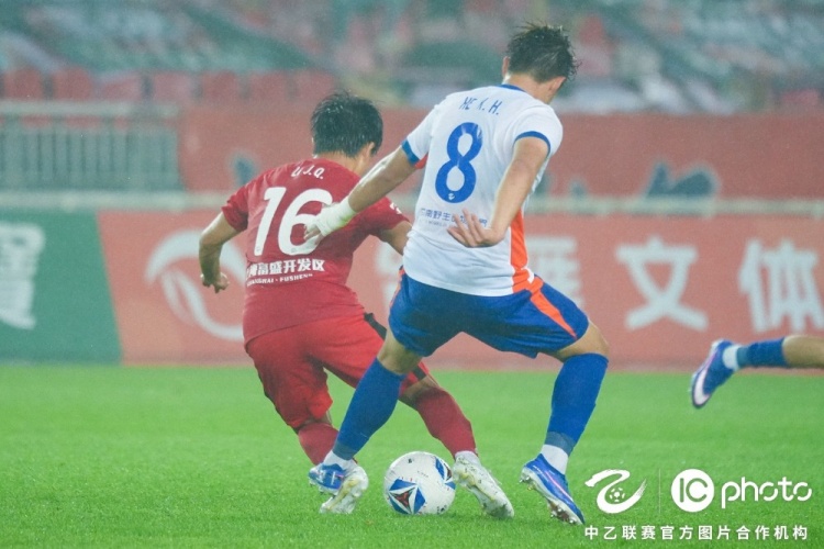 张俊杰世界波制胜 海港富盛经开客场1-0力克泰山B队 张俊杰世界波制胜 海港富盛经开客场1-0力克泰山B队