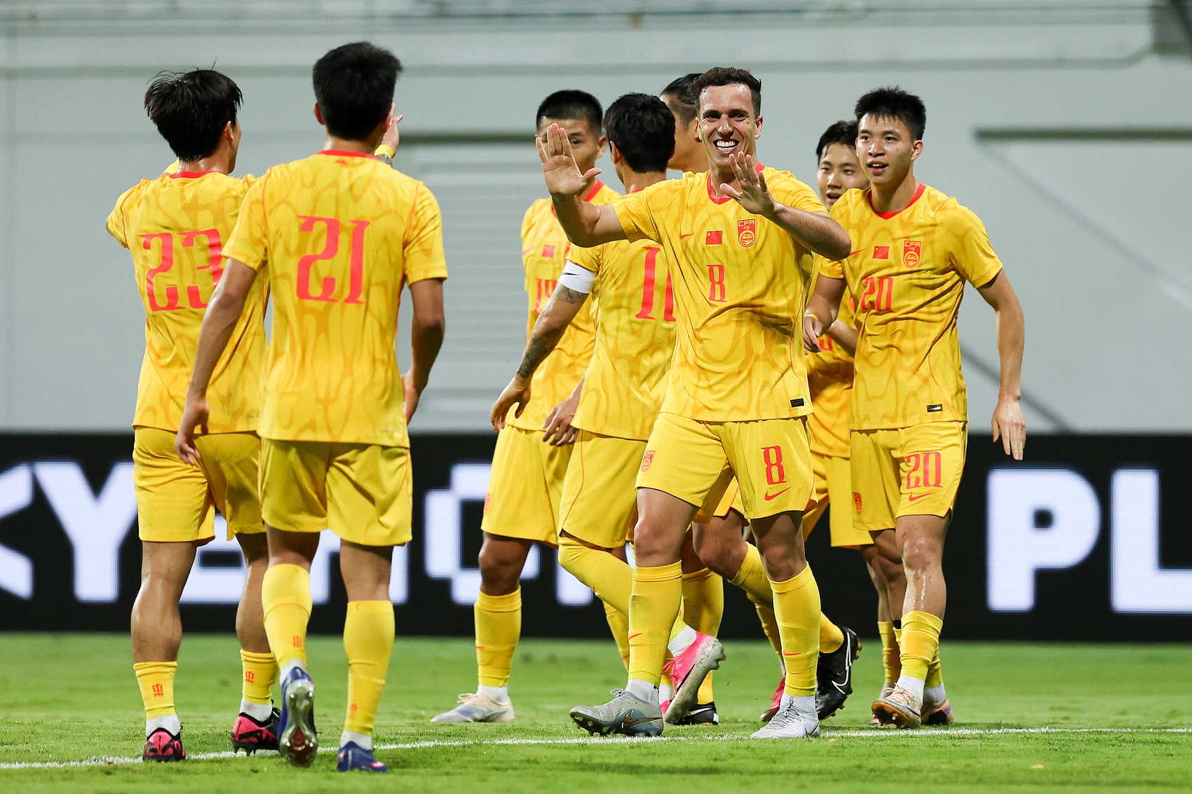 国足泰国热身赛规则出炉:单场可换11人,VAR确认启用