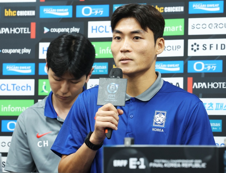 朴镇燮12分钟5次空中对抗 韩国2-1捷克守住胜果