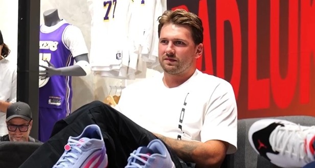 东契奇：年少离家去皇马和NBA，为篮球很容易选择
