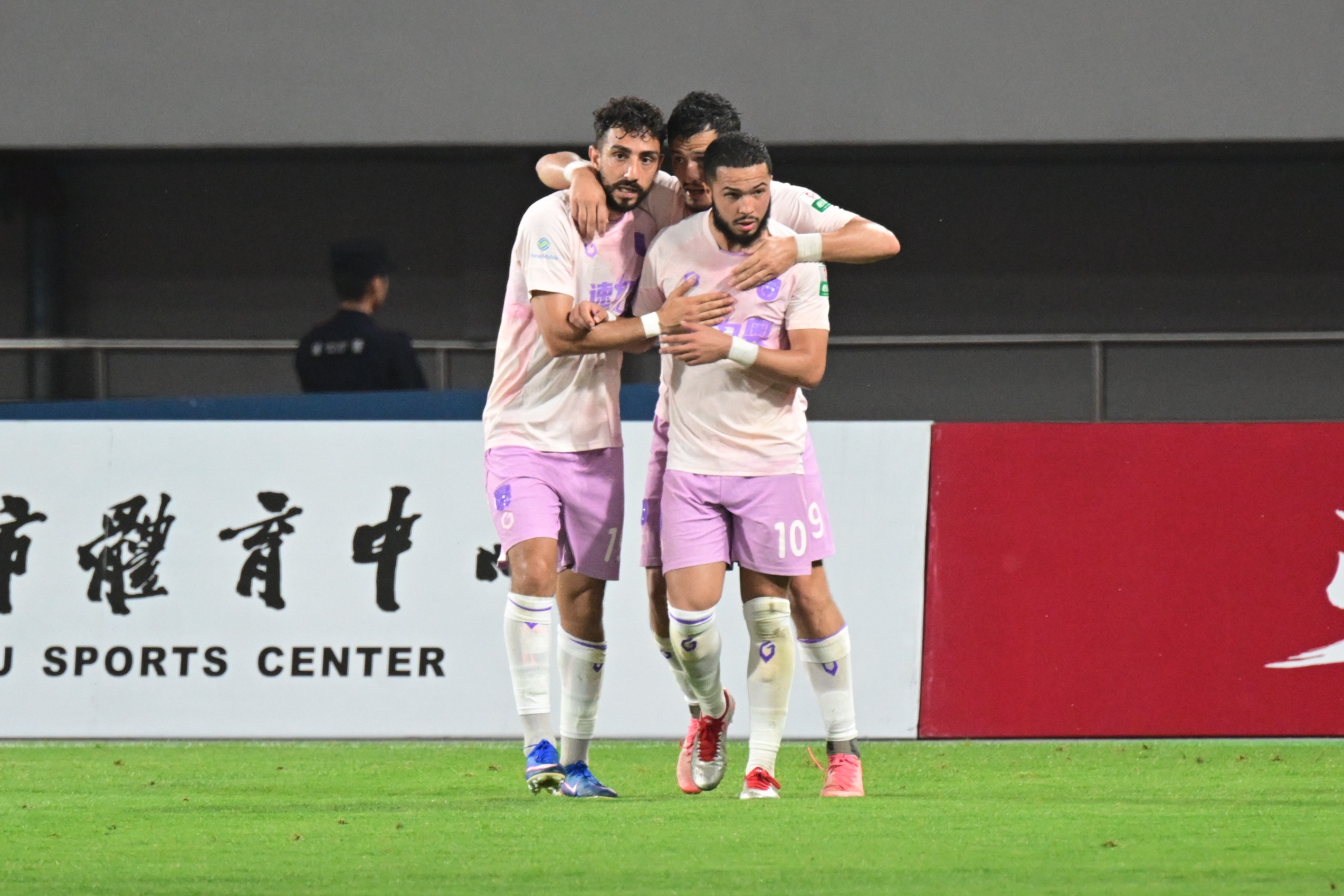陕西联合点球淘汰浙江,代理主帅贾瓦德:上半场完美,下半场靠意志 陕西联合点球淘汰浙江,代理主帅贾瓦德:上半场完美,下半场靠意志