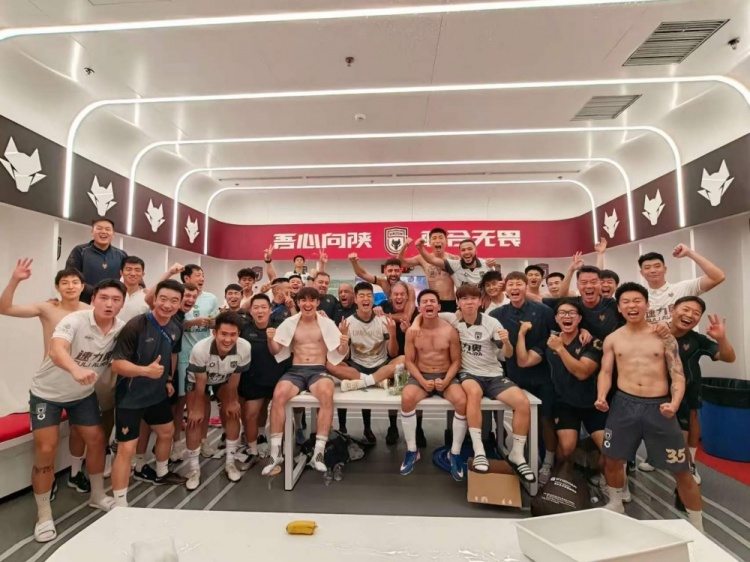 陕西联合点杀浙江晋级,梁少文:这里从不缺少西北狼精神 陕西联合点杀浙江晋级,梁少文:这里从不缺少西北狼精神